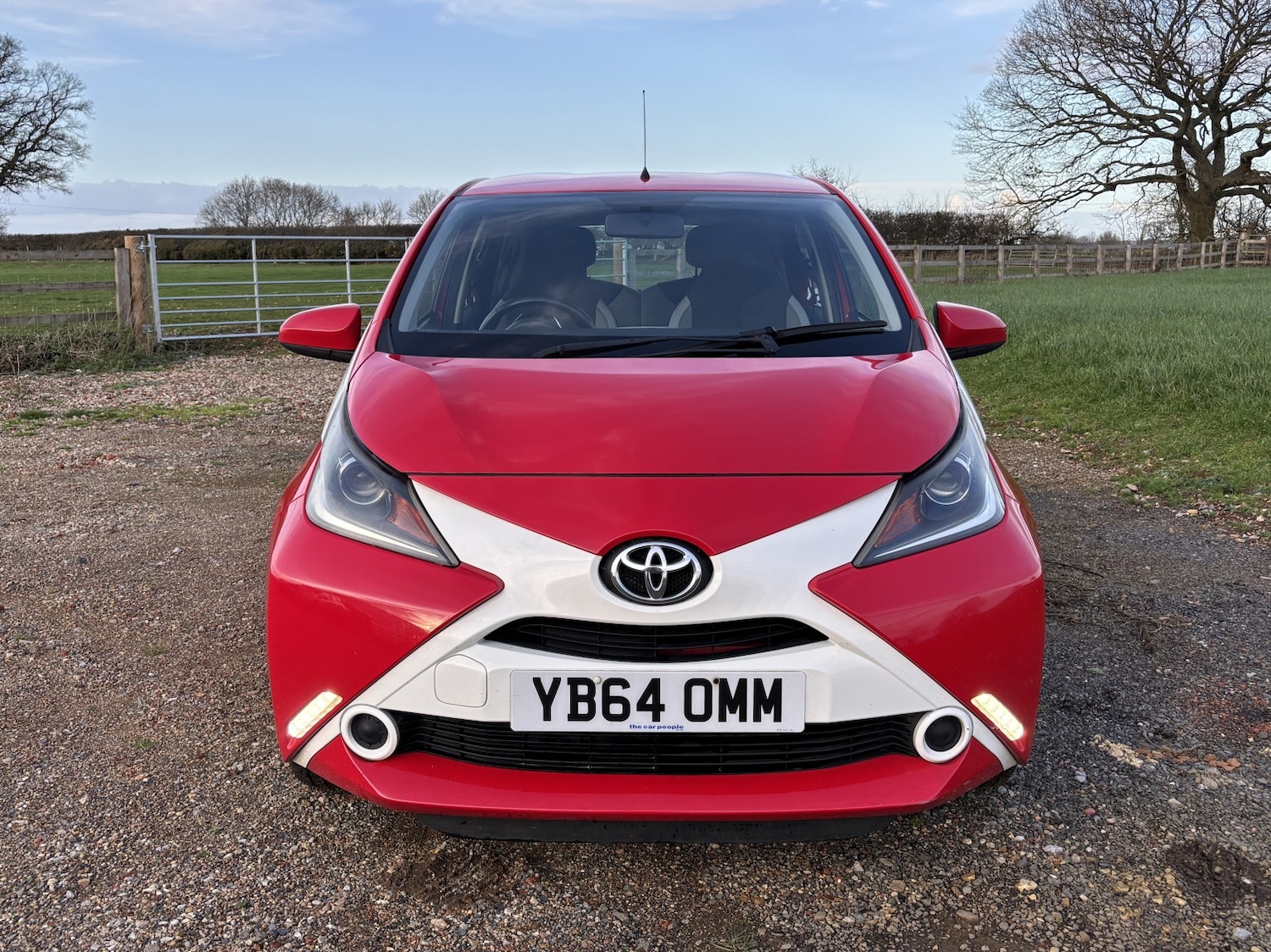 Used Toyota AYGO 2014 for sale - 77201250: Photo 6