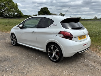 Used Peugeot 208 2016 for sale - 78513728: Photo