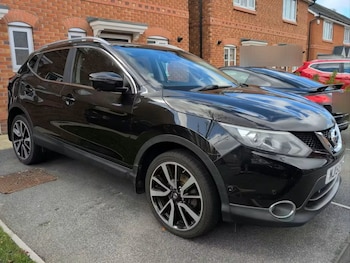Used Nissan Qashqai 2015 for sale - 78944697: Photo