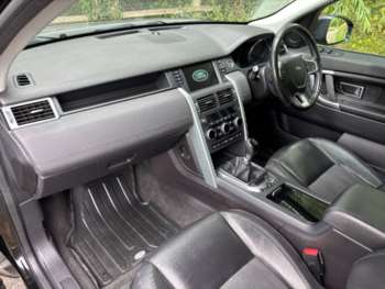 Used Land Rover Discovery Sport 2016 for sale - 74639880: Photo