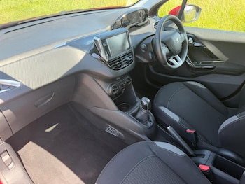 Used Peugeot 208 2016 for sale - 78932265: Photo