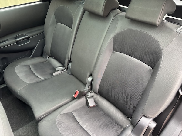 Used Nissan Qashqai+2 2011 for sale - 76211816: Photo 24