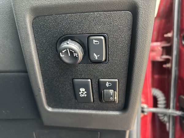 Used Nissan Qashqai+2 2011 for sale - 76211816: Photo 32