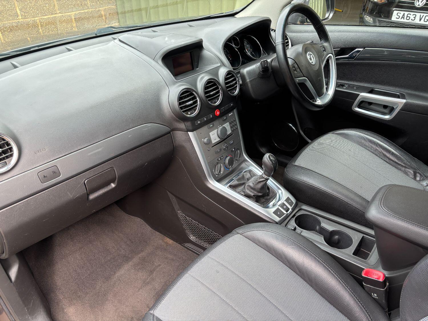 Used Vauxhall Antara 2013 for sale - 76107381: Photo 2