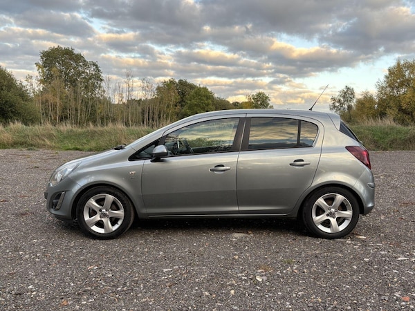 Used Vauxhall Corsa 2013 for sale - 76211748: Photo 10