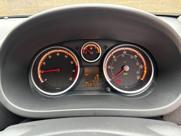 Used Vauxhall Corsa 2013 for sale - 76211748: Photo 26