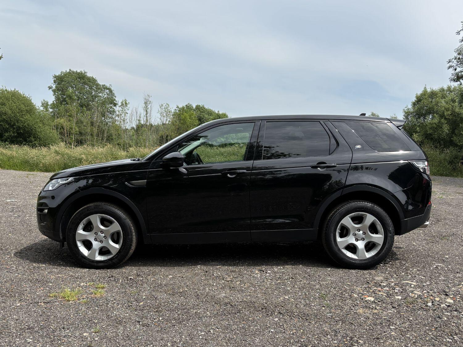 Used Land Rover Discovery Sport 2016 for sale - 77555053: Photo 12