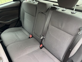 Used Ford Focus 2016 for sale - 76242916: Photo