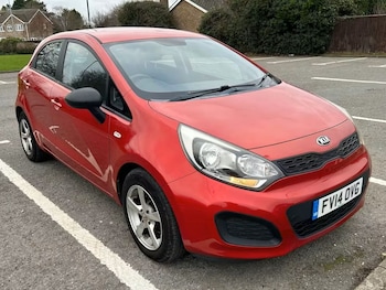 2014 - 1.25 1 Air 5dr