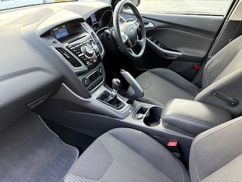 Used Ford Focus 2012 for sale - 76963240: Photo