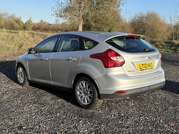 Used Ford Focus 2012 for sale - 76963240: Photo