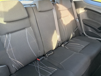 Used Peugeot 208 2014 for sale - 77201233: Photo