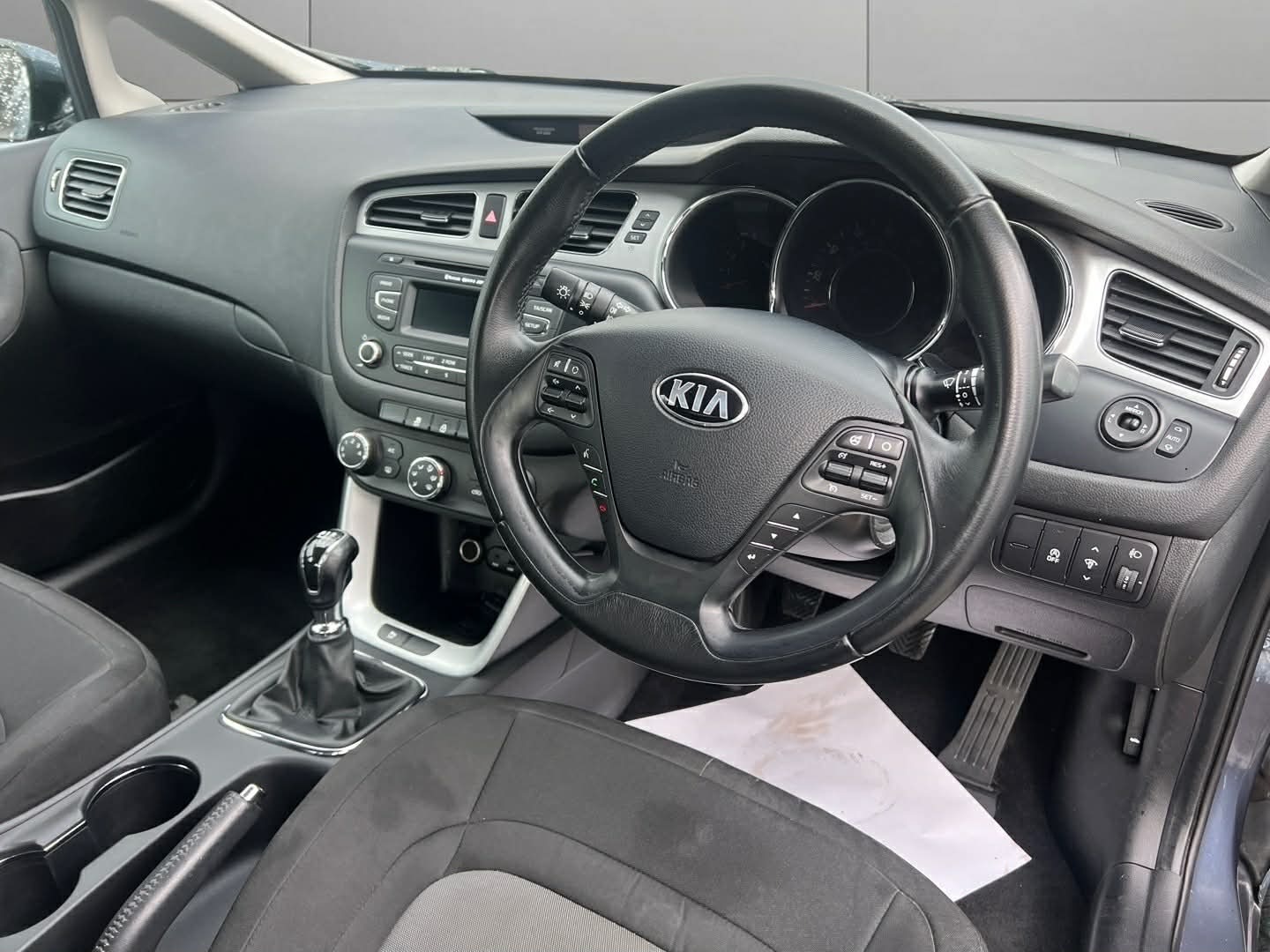 Used Kia Ceed 2013 for sale - 77303452: Photo 9