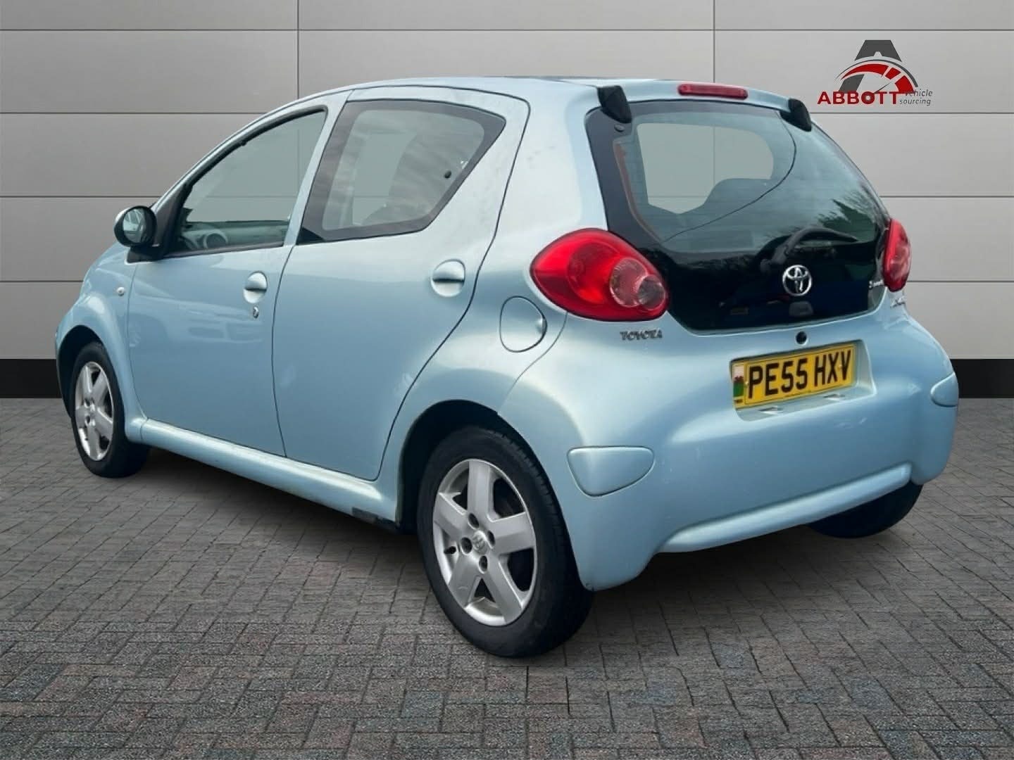 Used Toyota AYGO 2005 for sale - 77137750: Photo 5