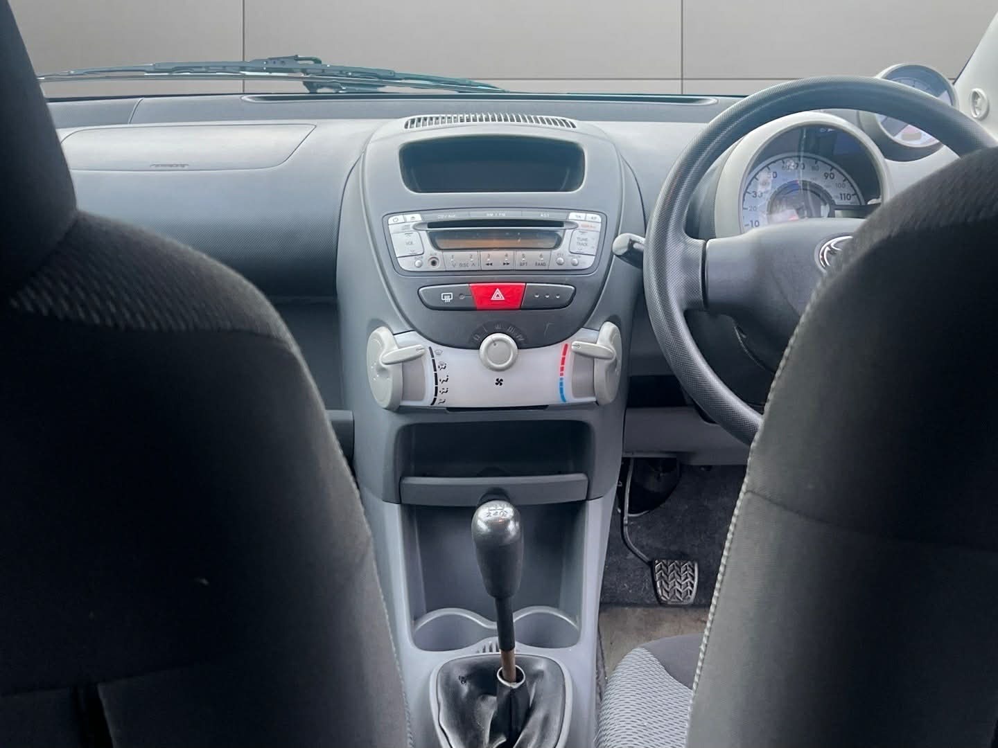 Used Toyota AYGO 2005 for sale - 77137750: Photo 9