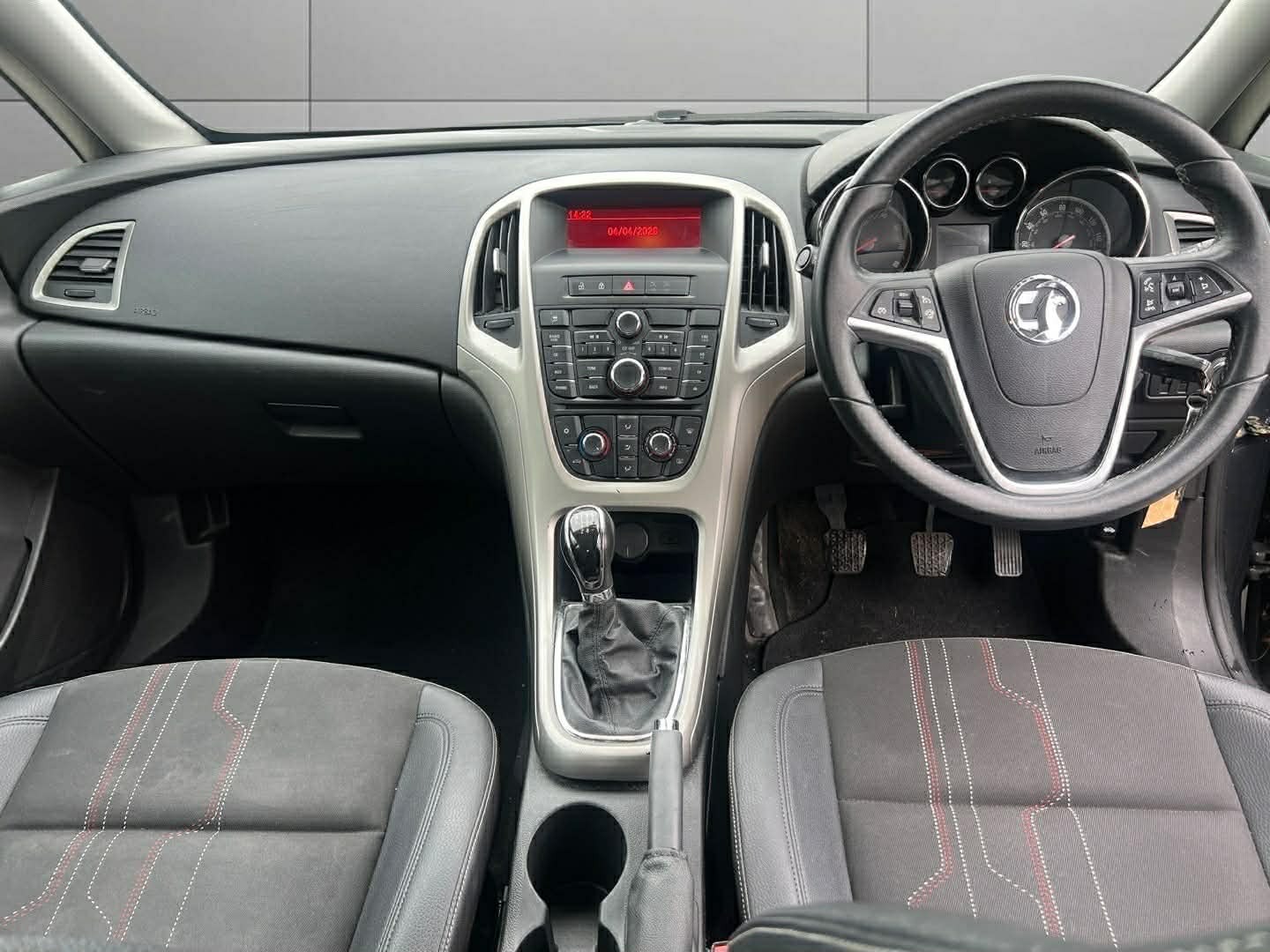 Used Vauxhall Astra 2014 for sale - 78134328: Photo 9