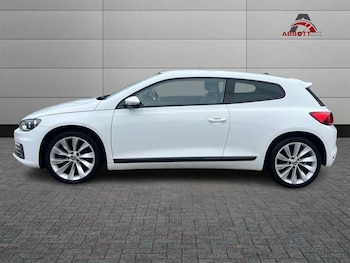 Used Volkswagen Scirocco 2015 for sale - 76170921: Photo