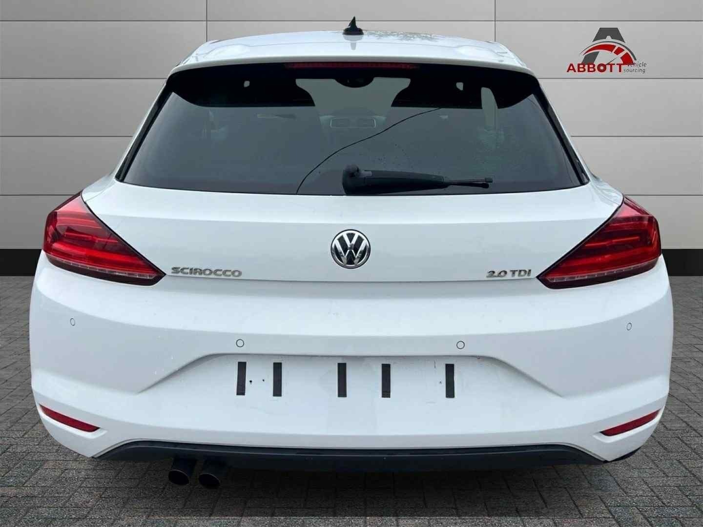 Used Volkswagen Scirocco 2015 for sale - 76170921: Photo 8