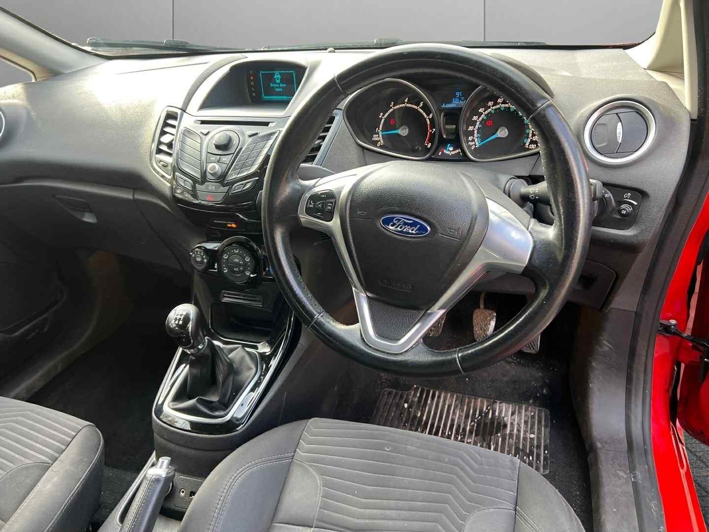 Used Ford Fiesta 2013 for sale - 76437055: Photo 12