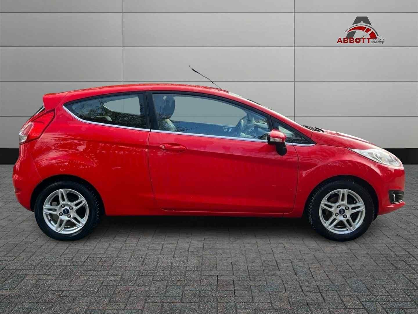Used Ford Fiesta 2013 for sale - 76437055: Photo 8