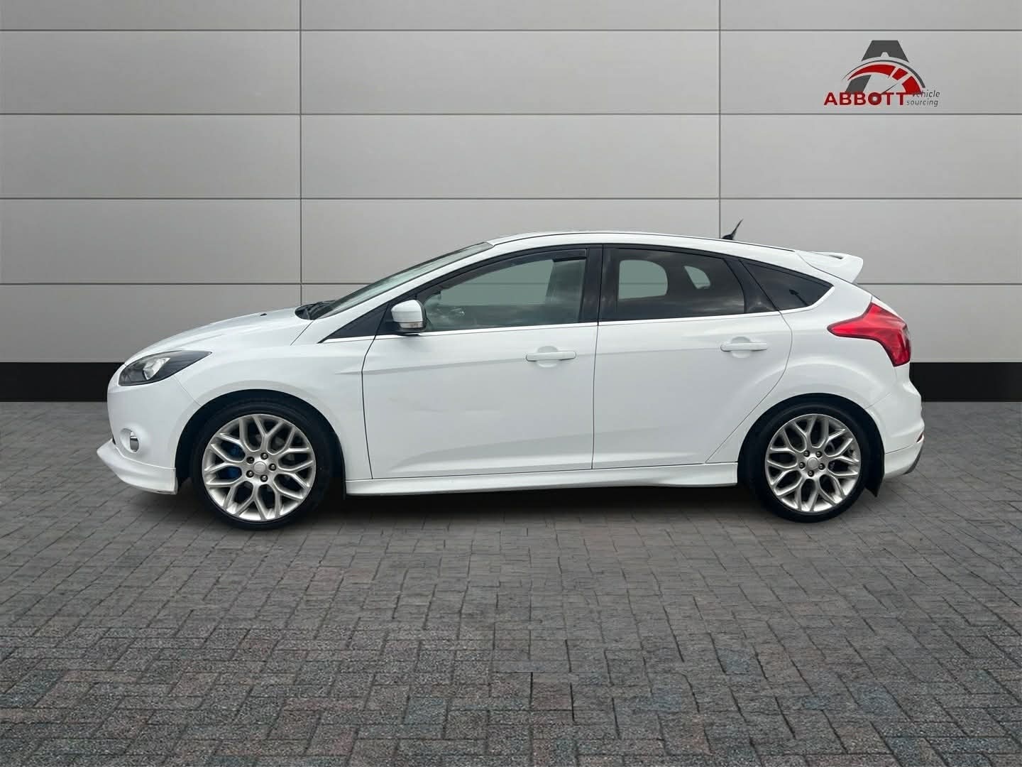 Used Ford Focus 2013 for sale - 76931683: Photo 3