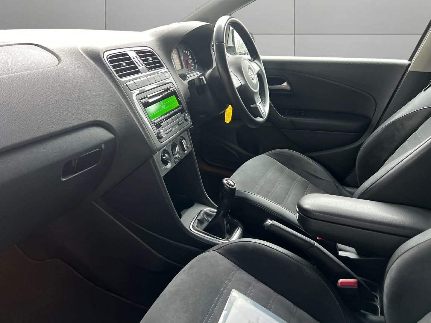 Used Volkswagen Golf 2012 for sale - 77677437: Photo 9