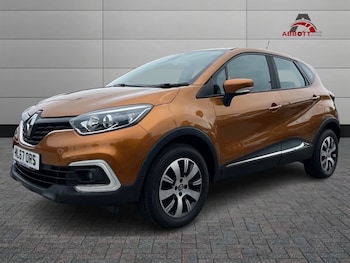 Used Renault Captur 2017 for sale - 79168293: Photo