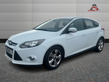 2013 (13) - 1.6 TDCi 115 Zetec 5dr