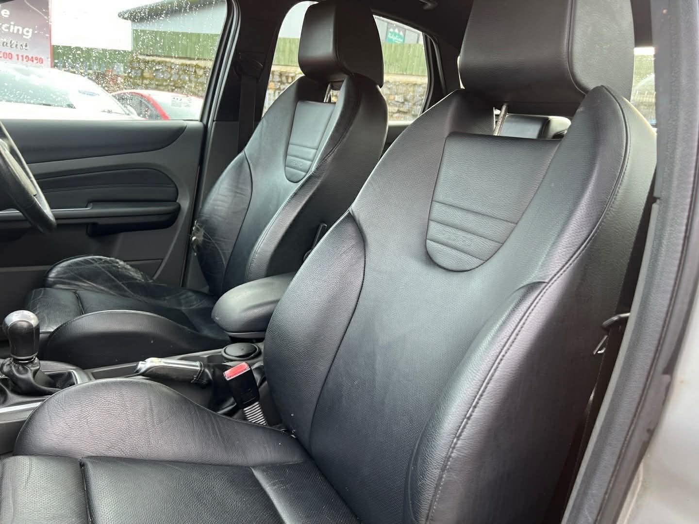 Used Ford Focus 2007 for sale - 77561110: Photo 13