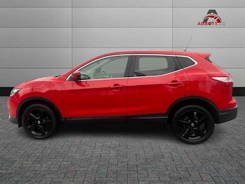 Used Nissan Qashqai 2015 for sale - 75963099: Photo