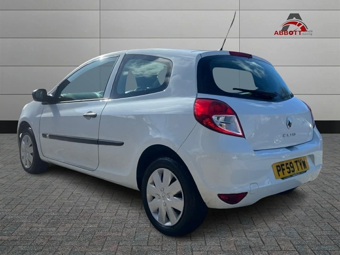 Used Renault Clio 2010 for sale - 77891767: Photo 5
