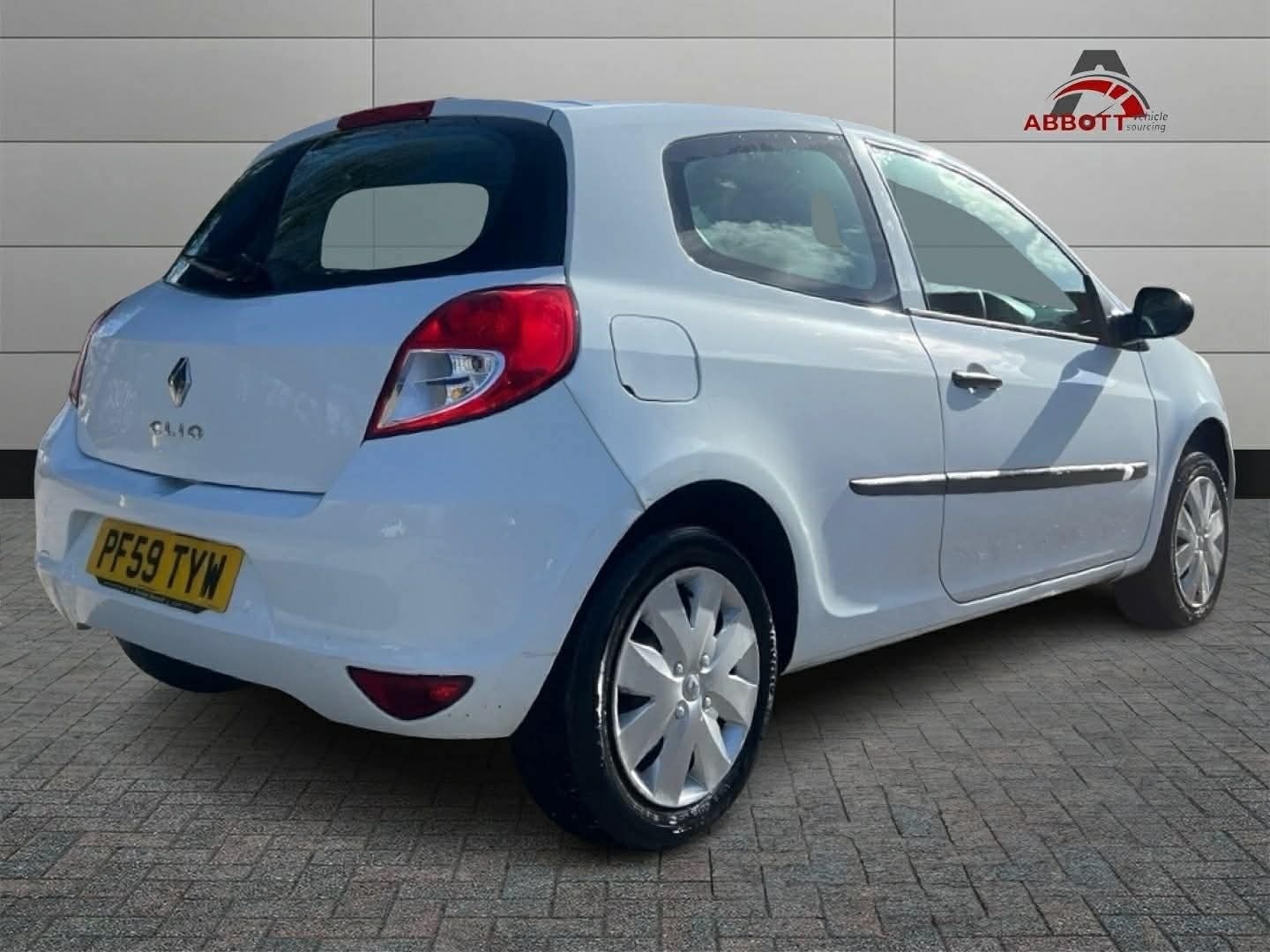 Used Renault Clio 2010 for sale - 77891767: Photo 7
