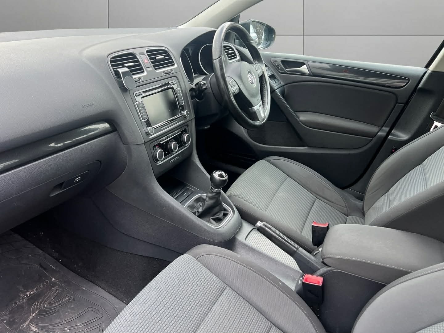 Used Volkswagen Golf 2012 for sale - 77303557: Photo 12