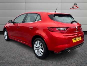 Used Renault Megane 2017 for sale - 78882389: Photo