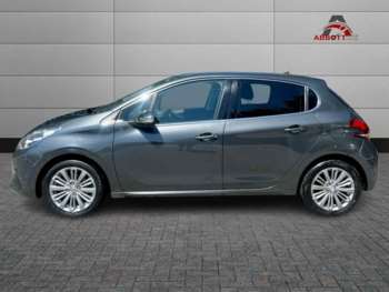 Used Peugeot 208 2016 for sale - 75337816: Photo