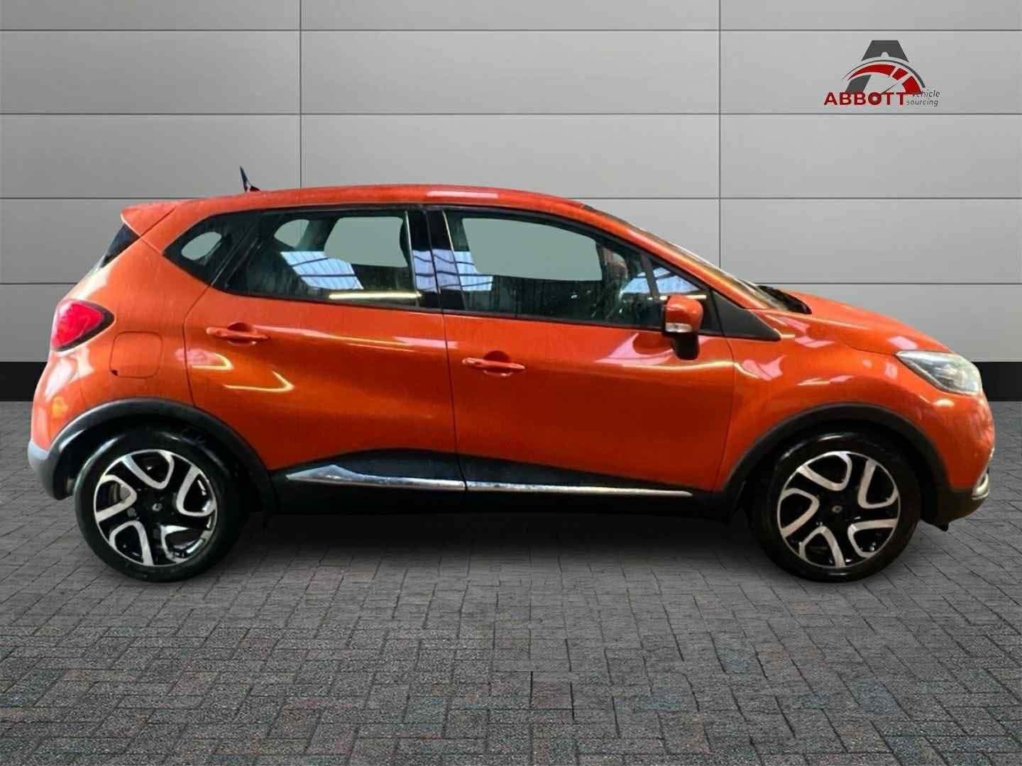 Used Renault Captur 2013 for sale - 76526082: Photo 5
