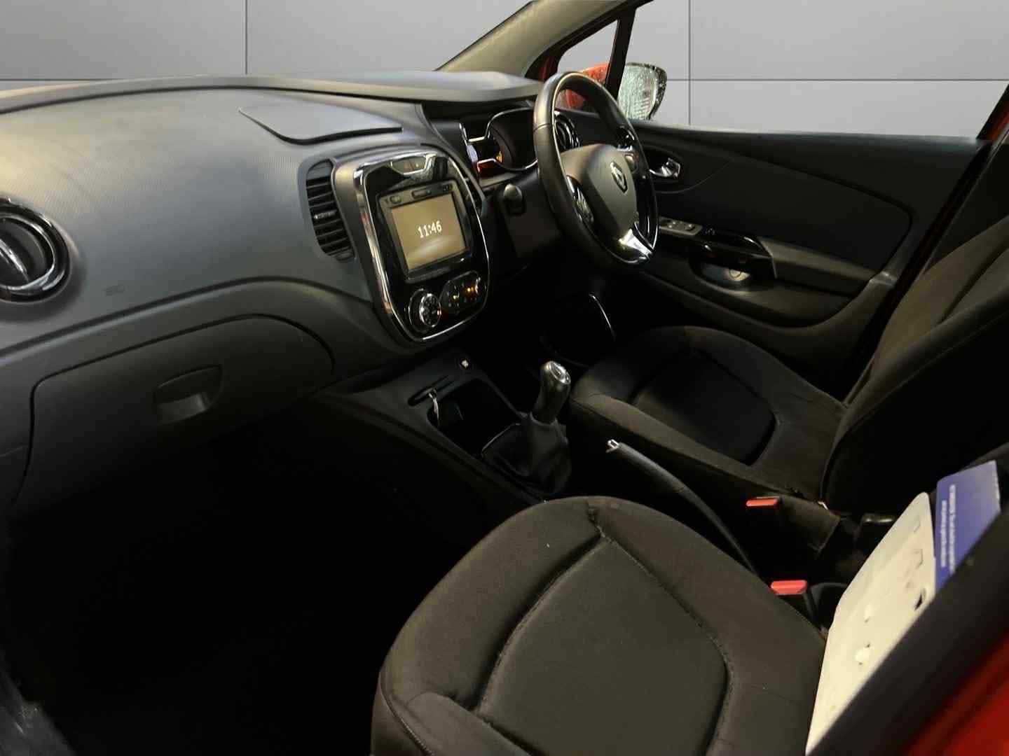 Used Renault Captur 2013 for sale - 76526082: Photo 8