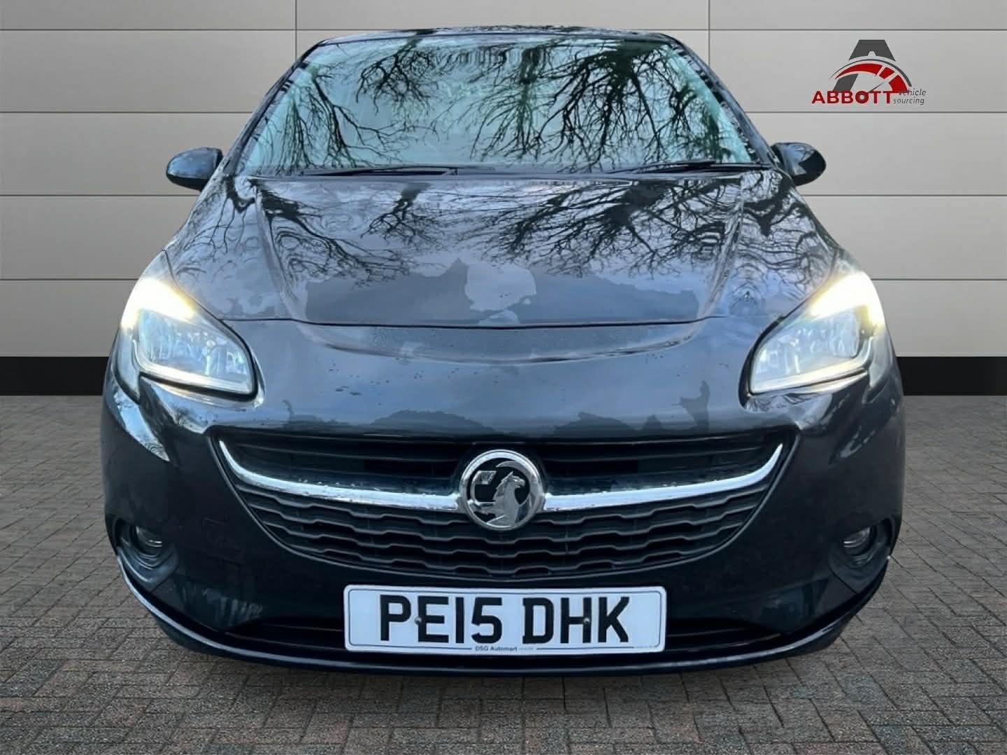Used Vauxhall Corsa 2015 for sale - 77561024: Photo 2