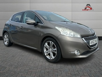 Used Peugeot 208 2012 for sale - 78469576: Photo