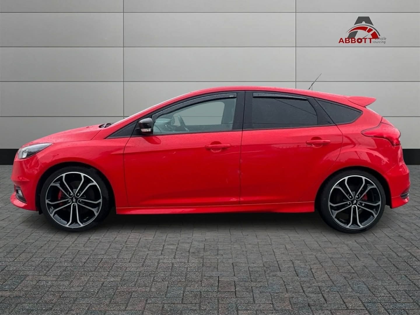 Used Ford Focus 2015 for sale - 77561109: Photo 2