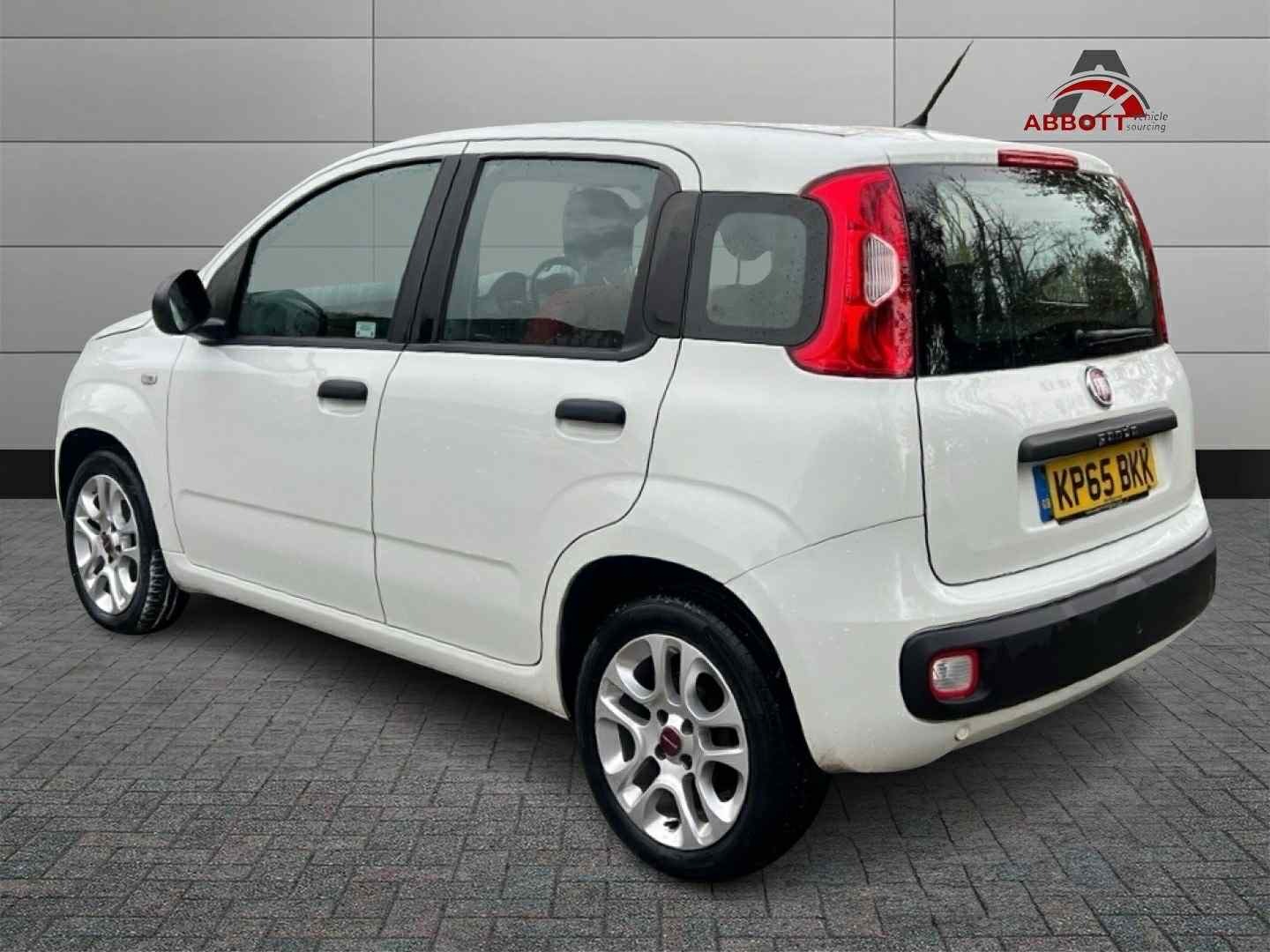 Used Fiat Panda 2015 for sale - 76437108: Photo 2