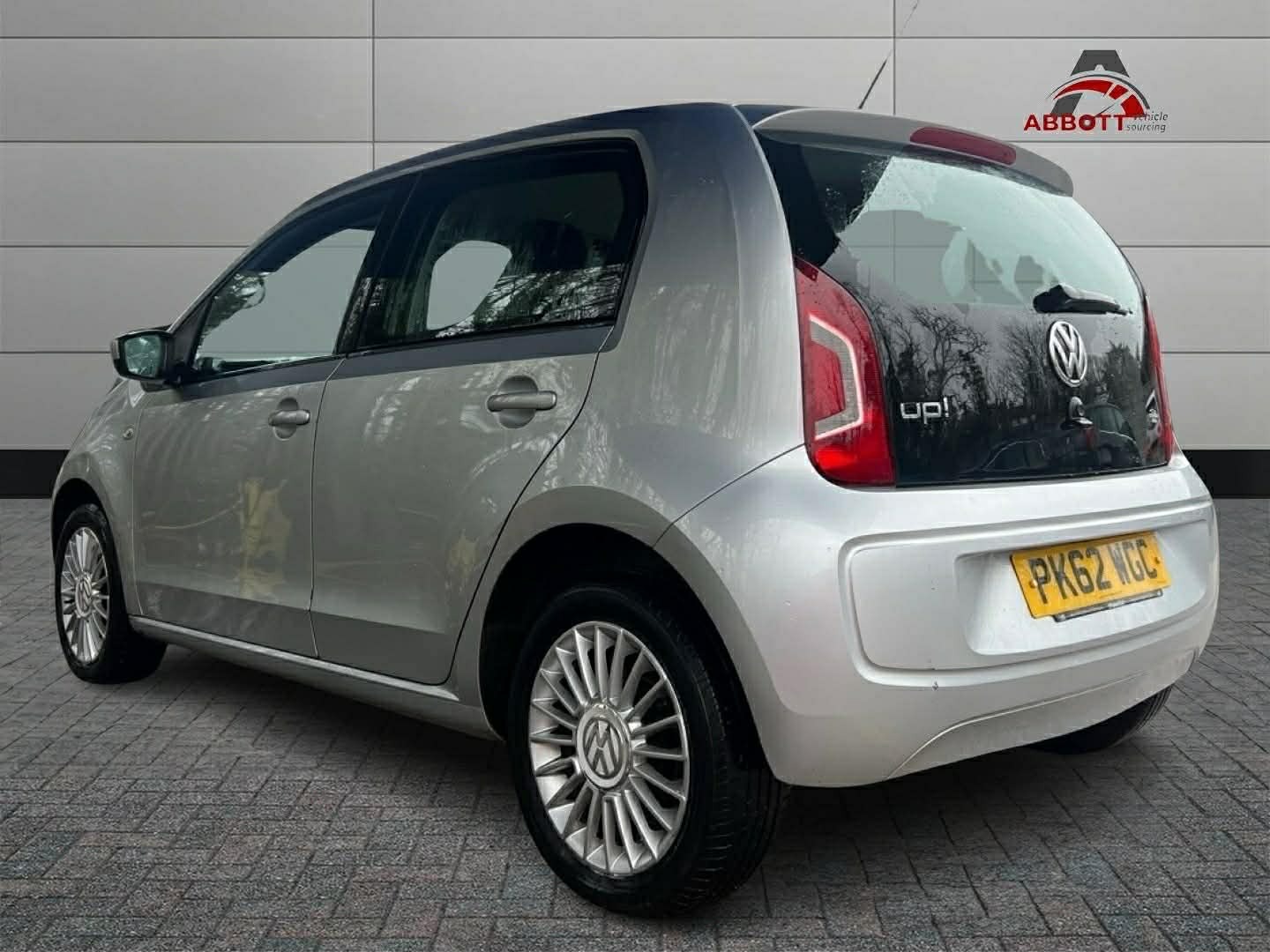 Used Volkswagen up! 2012 for sale - 77903360: Photo 2