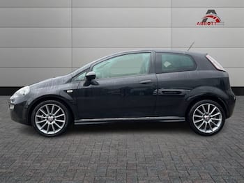 Used Fiat Punto 2013 for sale - 79674448: Photo