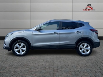 Used Nissan Qashqai 2017 for sale - 78346279: Photo