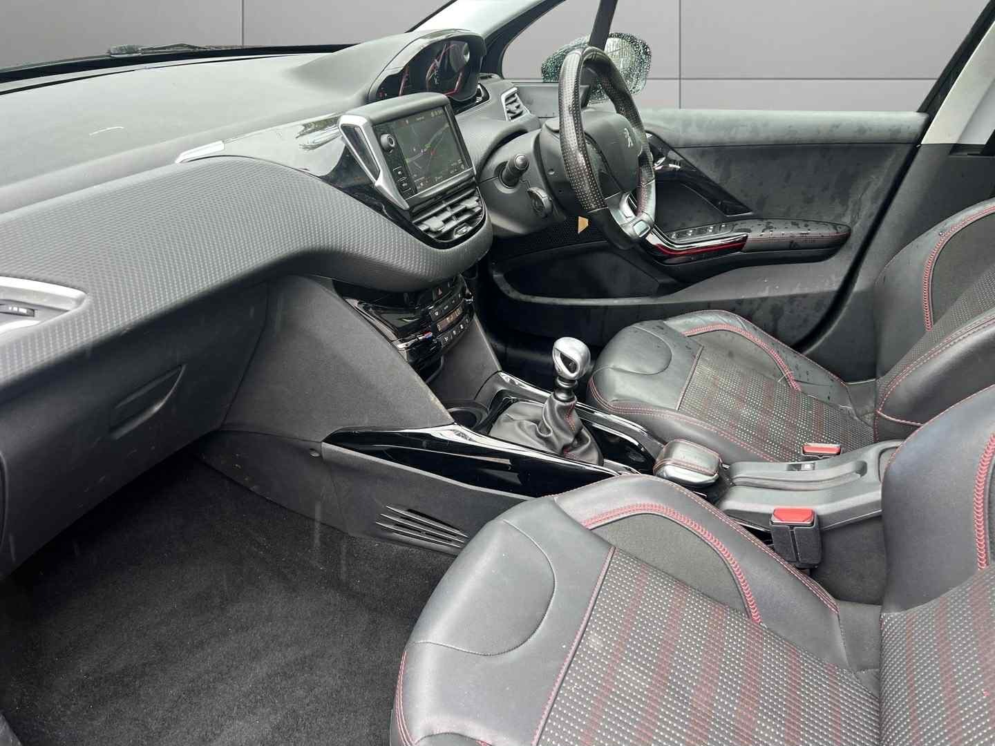 Used Peugeot 2008 2017 for sale - 76037544: Photo 11