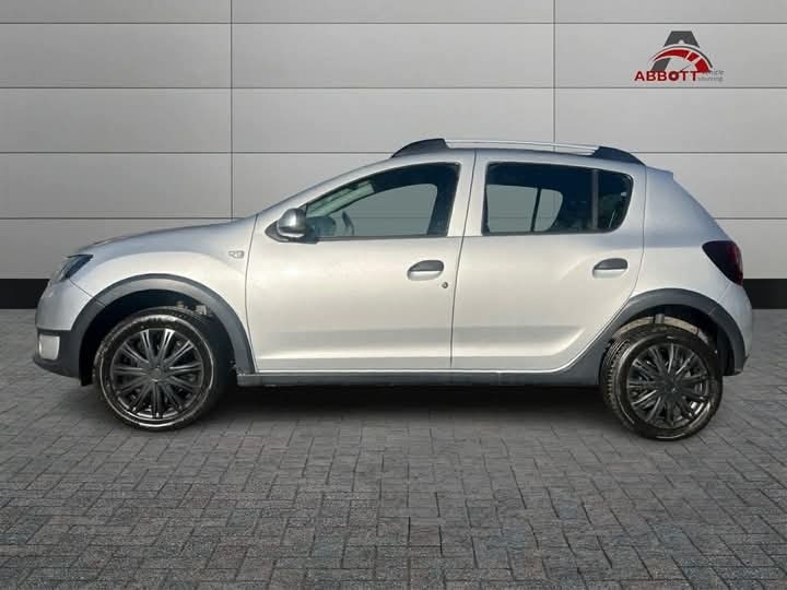 Used Dacia Sandero Stepway 2015 for sale - 77251523: Photo 4