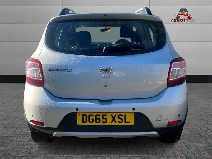 Used Dacia Sandero Stepway 2015 for sale - 77251523: Photo 6