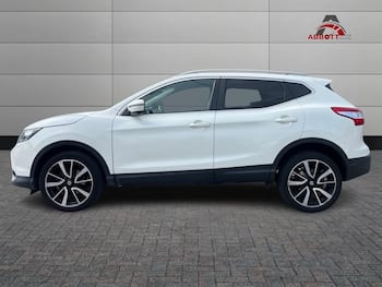 Used Nissan Qashqai 2015 for sale - 79674375: Photo