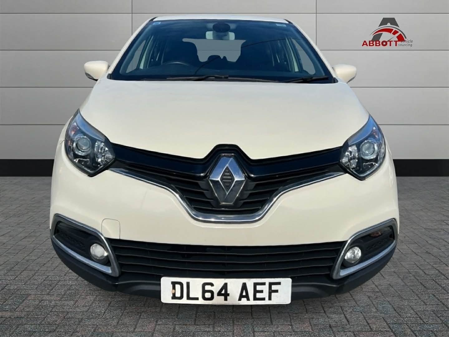 Used Renault Captur 2014 for sale - 78070759: Photo 2