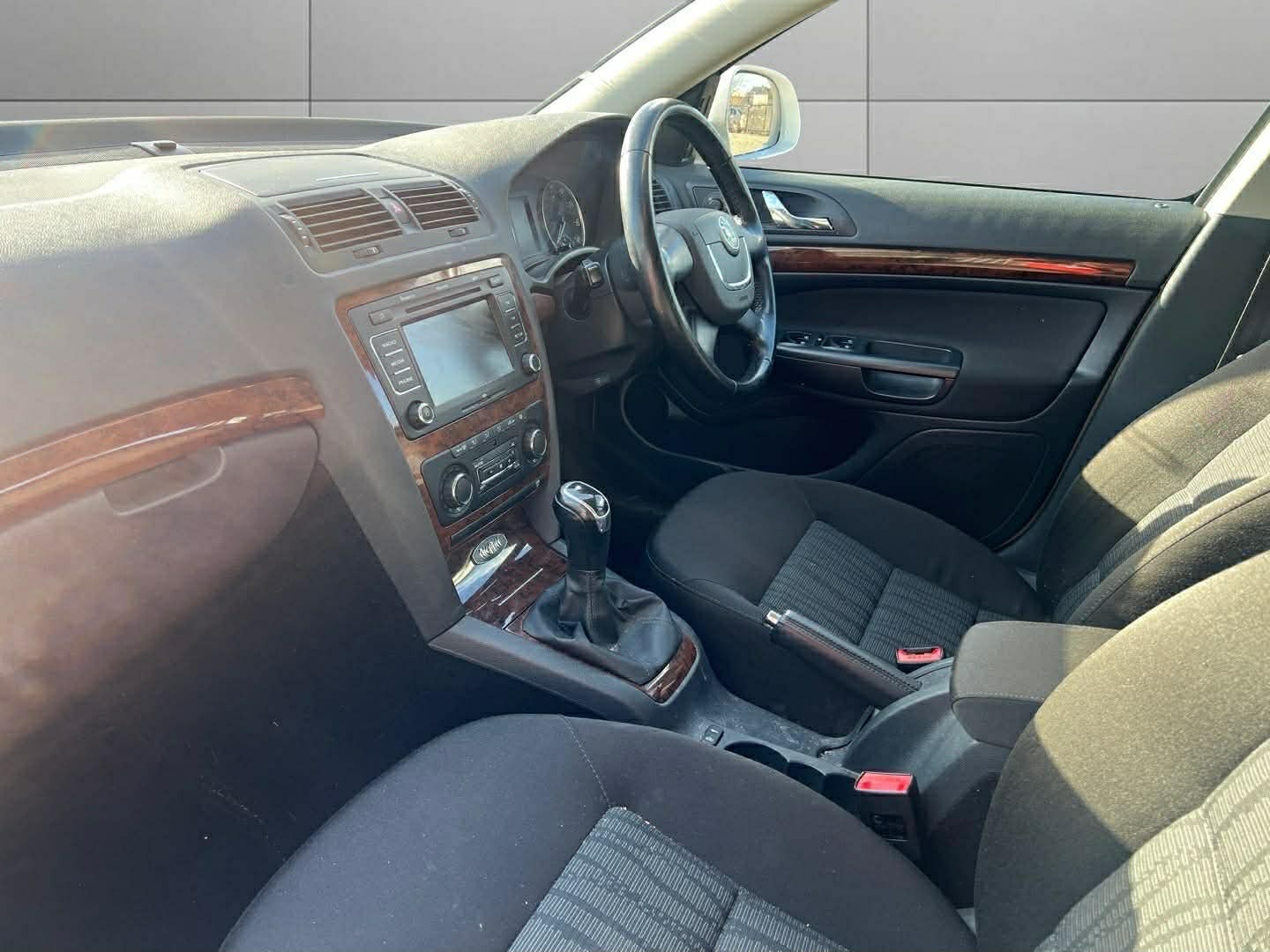 Used Skoda Octavia 2012 for sale - 77903536: Photo 12